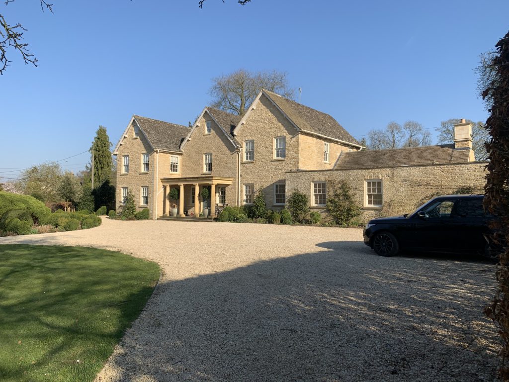 The Old Vicarage AVENUE