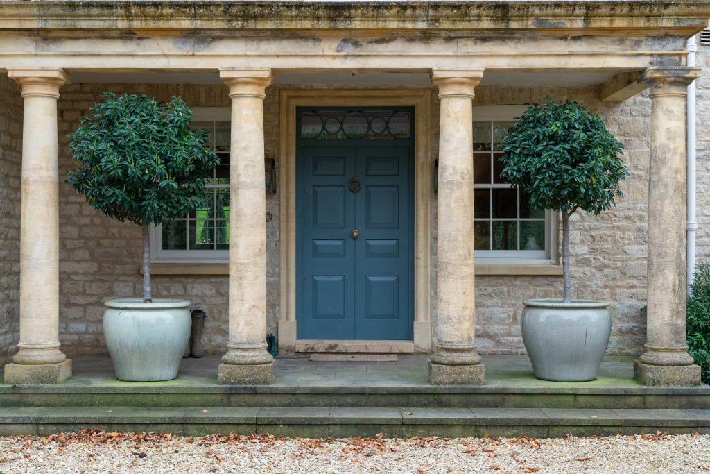 The Old Vicarage AVENUE