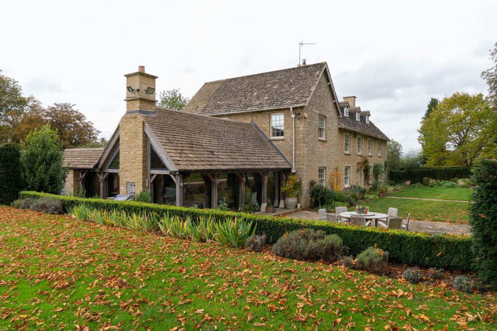 The Old Vicarage AVENUE