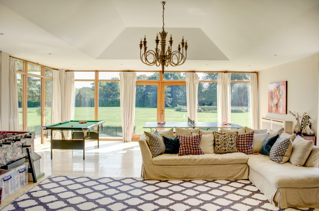 Luxury House To Rent The Cotswolds Lechlade House AVENUE