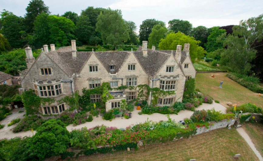 Asthall Manor Oxfordshire AVENUE Luxury Property